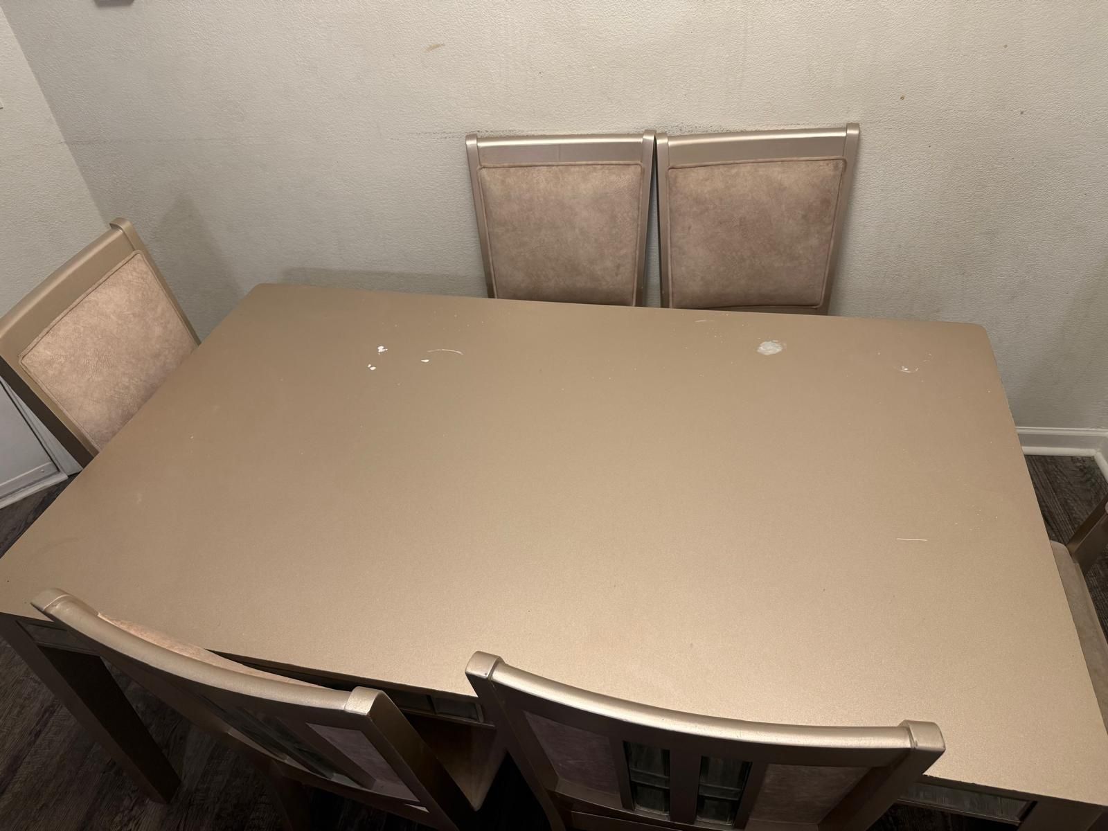 Dinning Room Table