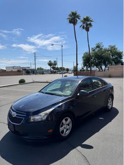2014 Chevy cruise clean title