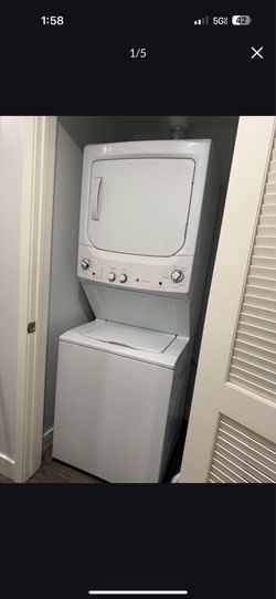 GE Washer Dryer Combo (Stacked Unit) Gas