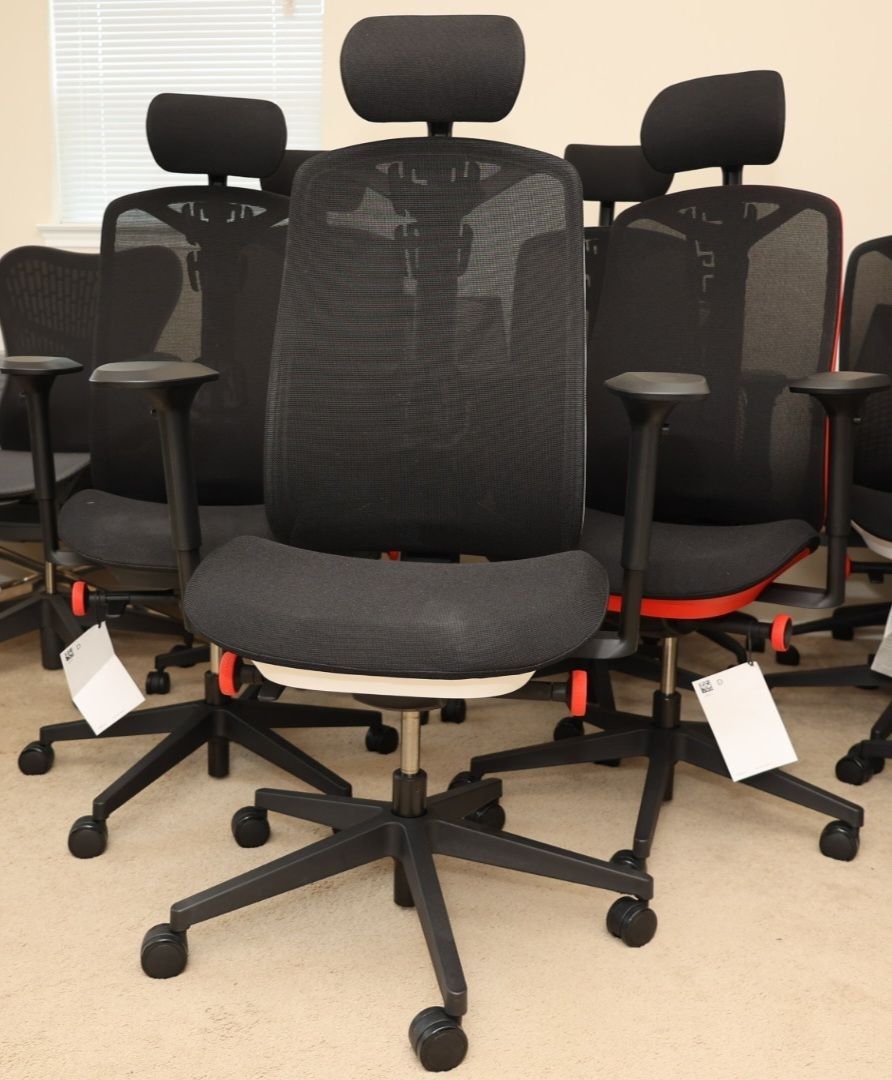 Brand New Herman Miller VANTUM Gaming 