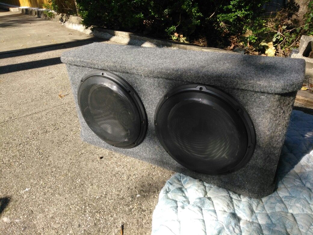 JL Audio 12 inch speakers box