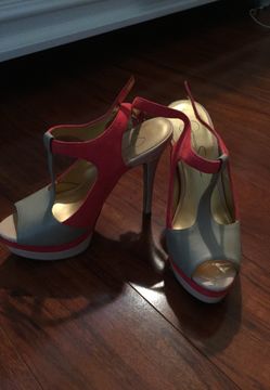 Coral and nude Jessica Simpson platform heels size 7