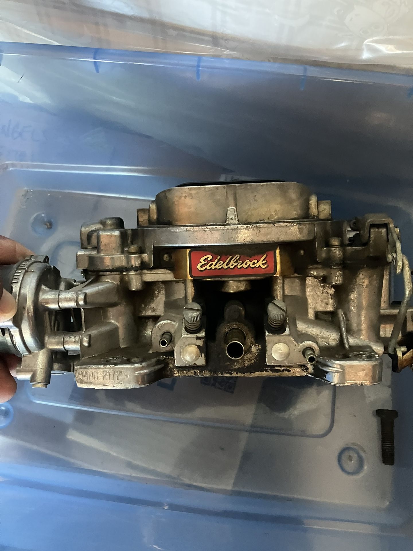 Carburetors, Sbc, Chevy, 4 Barrel , Edlebroke