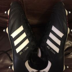 Adidas World Cup Soccer shoes/cleats Size 9 for Sale in Los Angeles, CA -  OfferUp