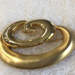 Vintage Casual Corner Brooch