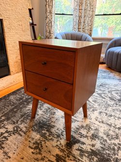 Mid-Century Modern Nightstand | 2-Drawer Wood Finish