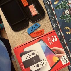 Nintendo Switch OLED Model