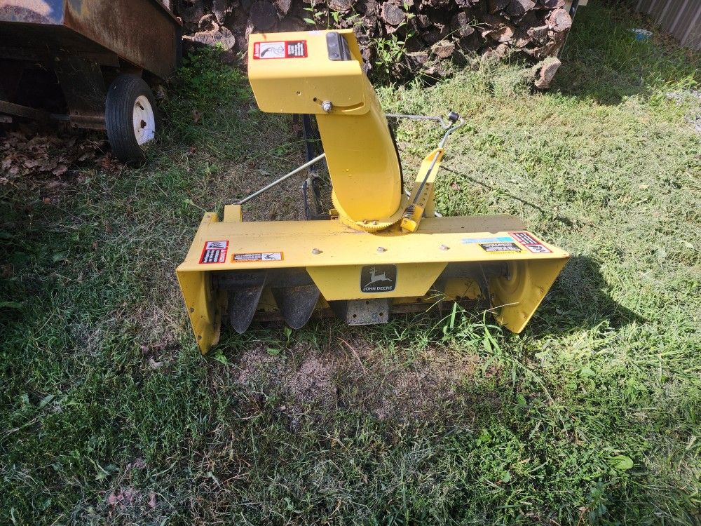John Deere 38in Snowblower