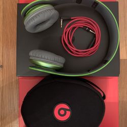 Beats Solo HD Wired On-Ear Headphones (Green)