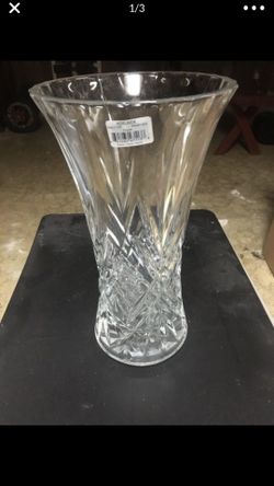*NEW* MIKASA ADELAIDE CRYSTAL VASE