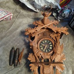 Hunter Black Forest Cuckoo Clock