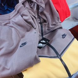 Nike Sweatsuits (Brown/Yellow)