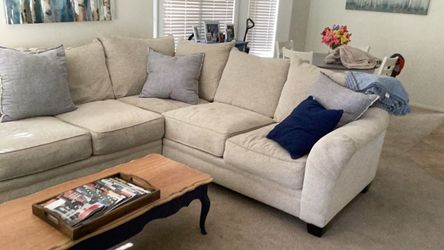 House full of furniture. Moving sale
