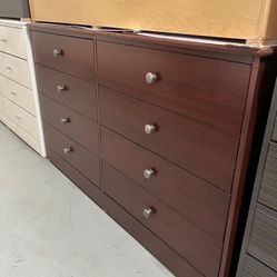 Dresser 8 Drawers