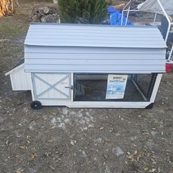 Farmhouse Chicken Coop