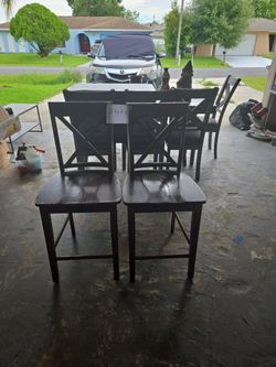 2 bar  chairs