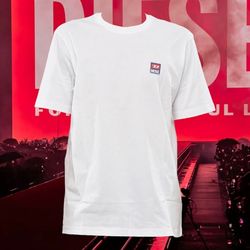 Diesel t-shirt with patch logo white US L
