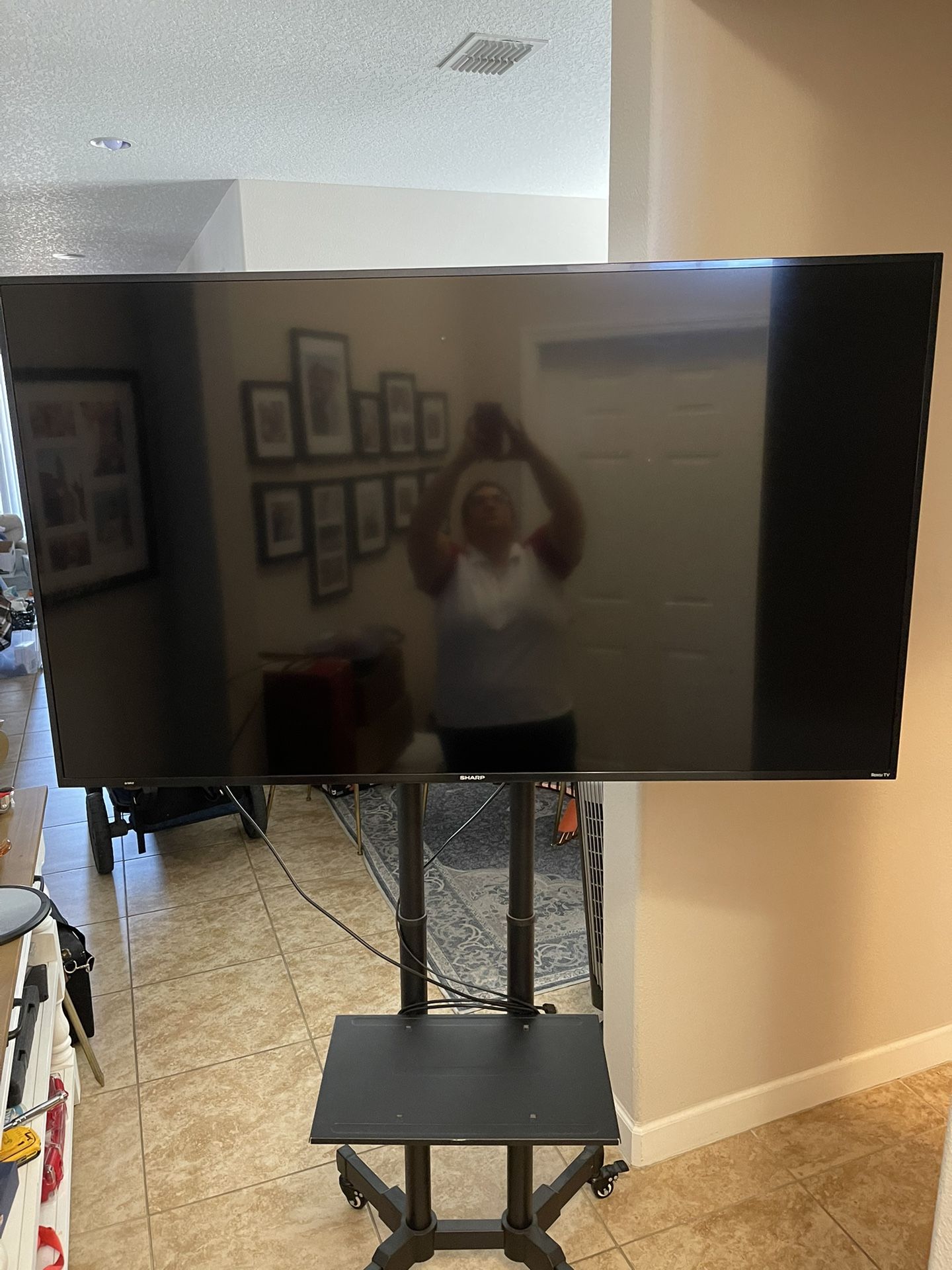 Sharp Roku TV