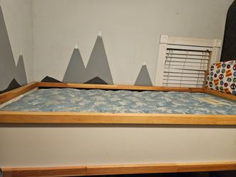 Ikea kura bed