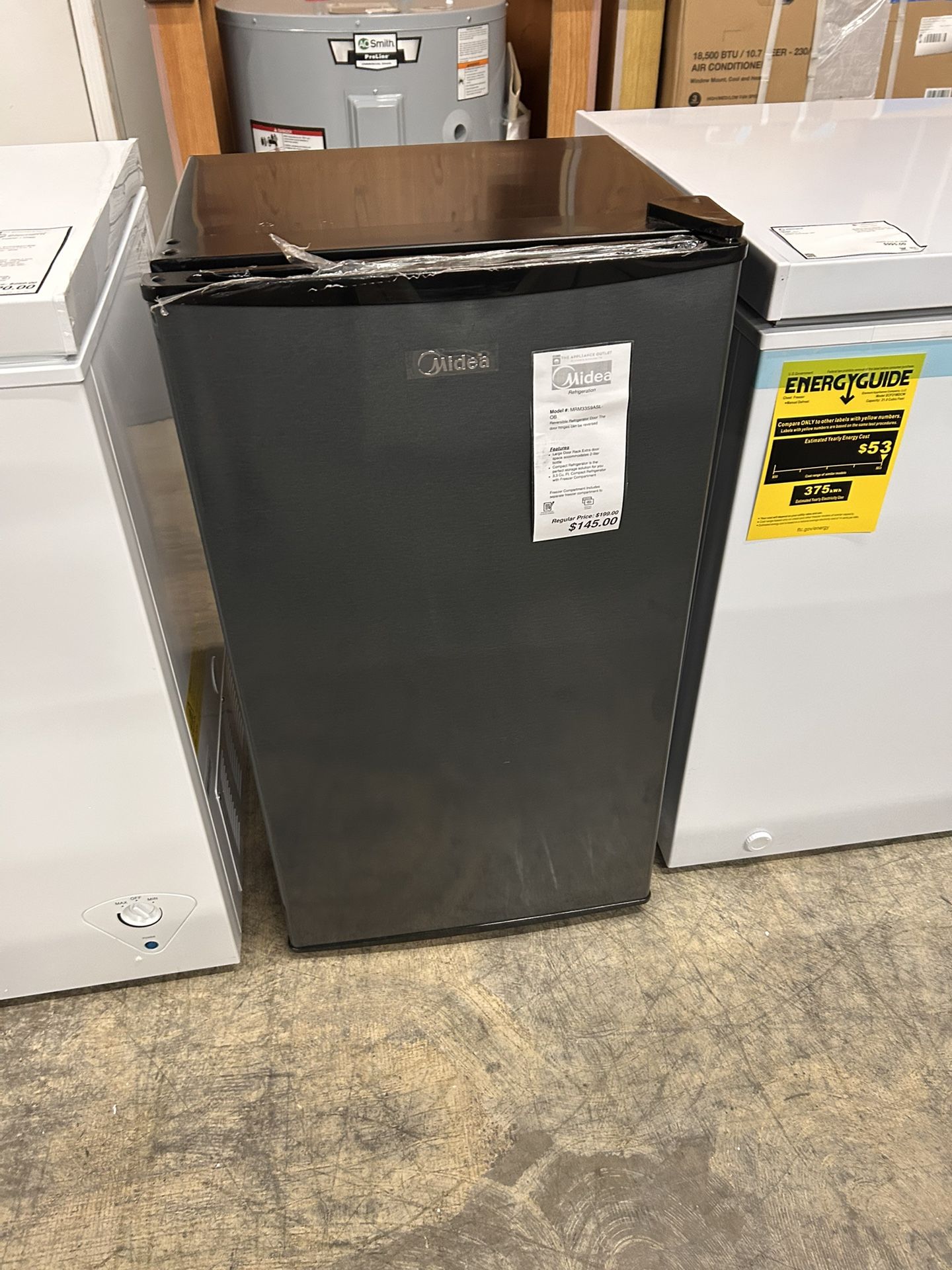 Midea Mini Fridge