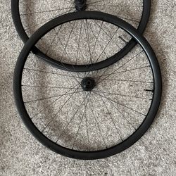 Roval Terra C Carbon Wheelset with DT Swiss 370 Hubs and Shimano HG11