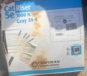 ​Comtran Cat5e Riser (CMR) 1000ft Bulk Ethernet Cable - Gray - Solid Copper