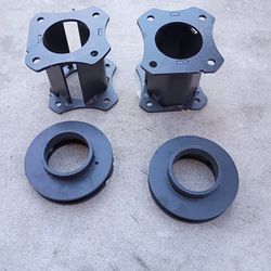 07-21 Tundra Lift Strut Spacers