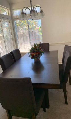 Dining table new from ikea