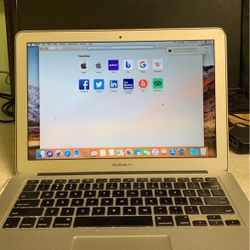 MacBook Air $..  250. Oferta
