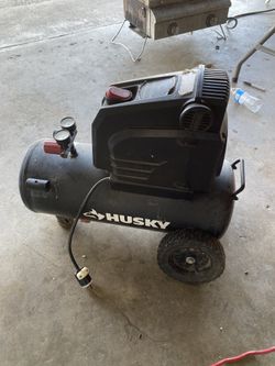 Air compressor *** selling as is