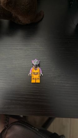Lego Zeb minifigure