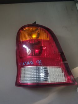 1999 to 2003 Ford Windstar Right Tail light