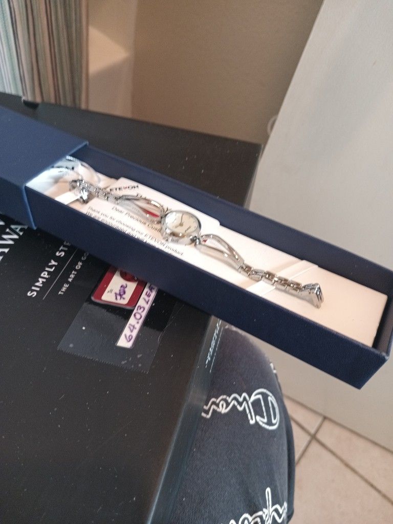 Etevon The Eternal Vogue Watch Wearables