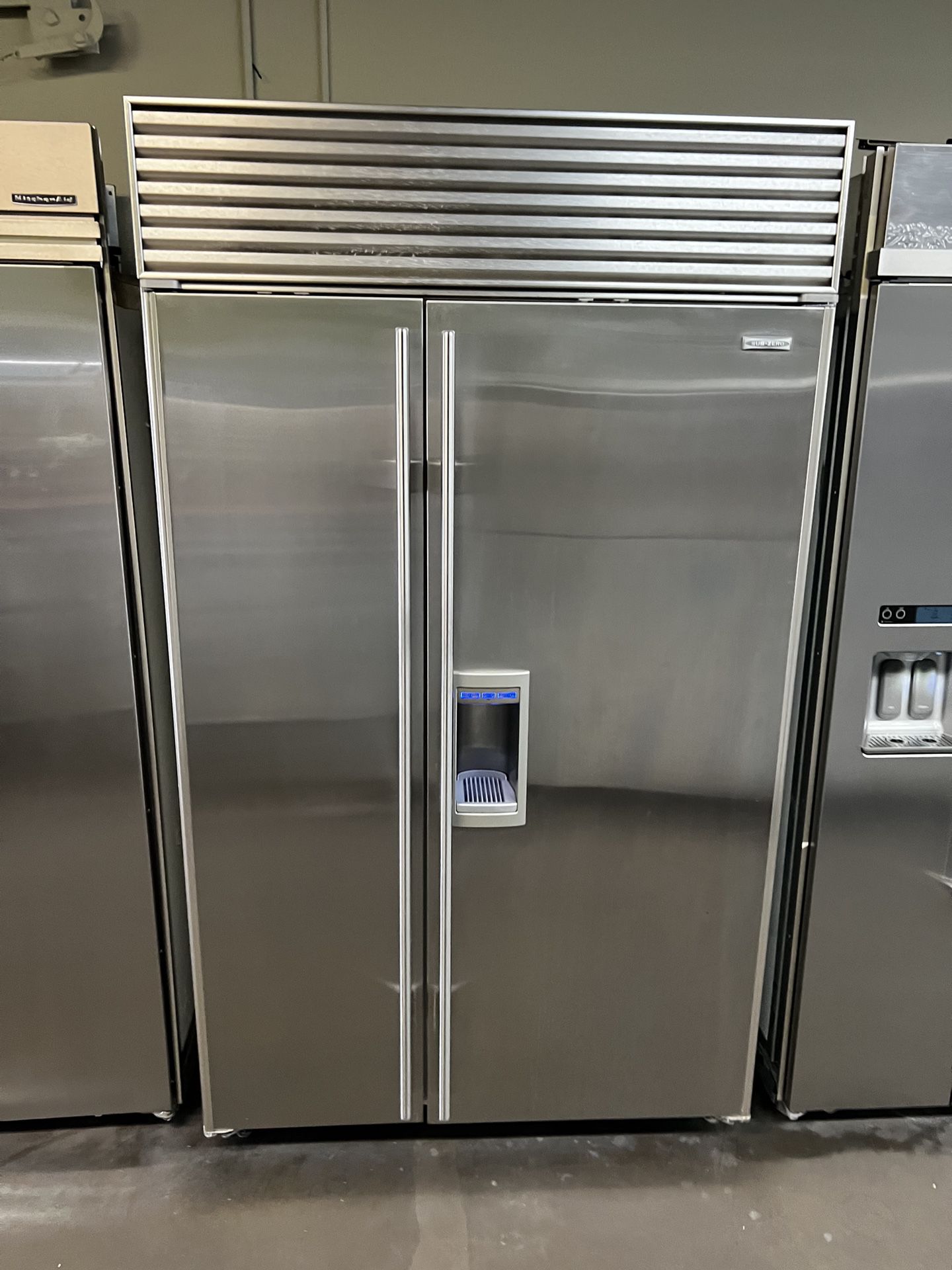 Sub Zero 48” Wide Stainless Steel Built In Refrigerator With Water And Ice Dispenser 