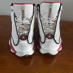 Jordan men’s Snickers