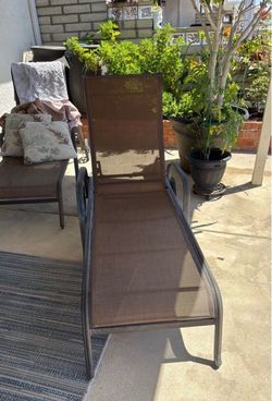 Costco chaise lounger