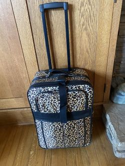 Small Carry On Suitcase