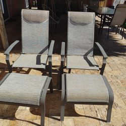 Pool Lounge Chair Set