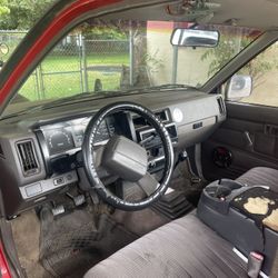 1992 Nissan Pickup