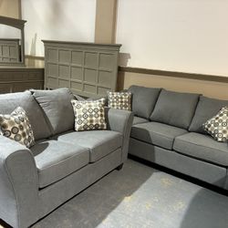 New Sofa & Loveseat Set