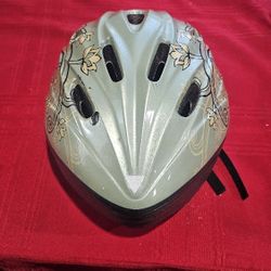 Bell Youth Bicycle Helmet (Green)