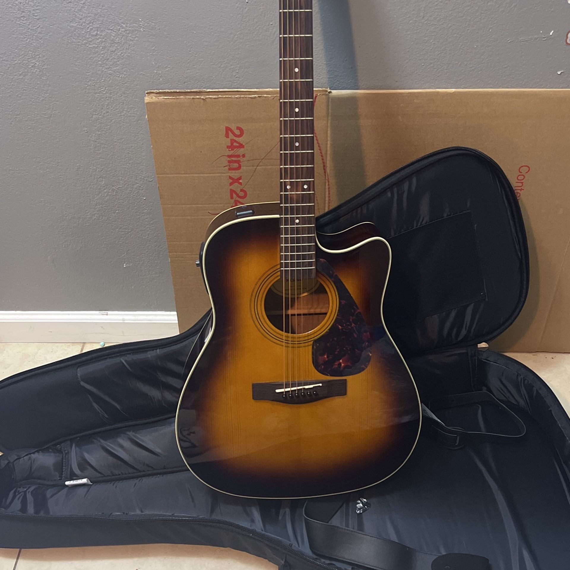 Yamaha Fx335c Electric Guitar