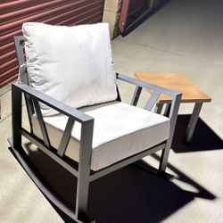 Outdoor chair and table