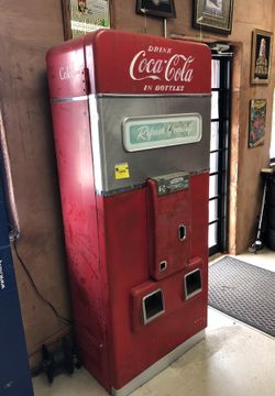 Old coke machine