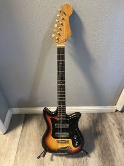 Teisco Sunburst ET-200 Checkmate Tulip Style 