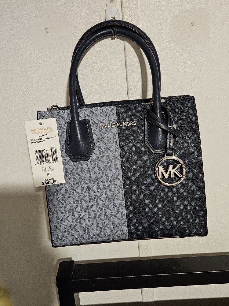 Michael Kors NEW WITH TAGS TWO TONE BLUE PEBBLE LEATHER HANDBAG WITH CROSSBODY STRAP