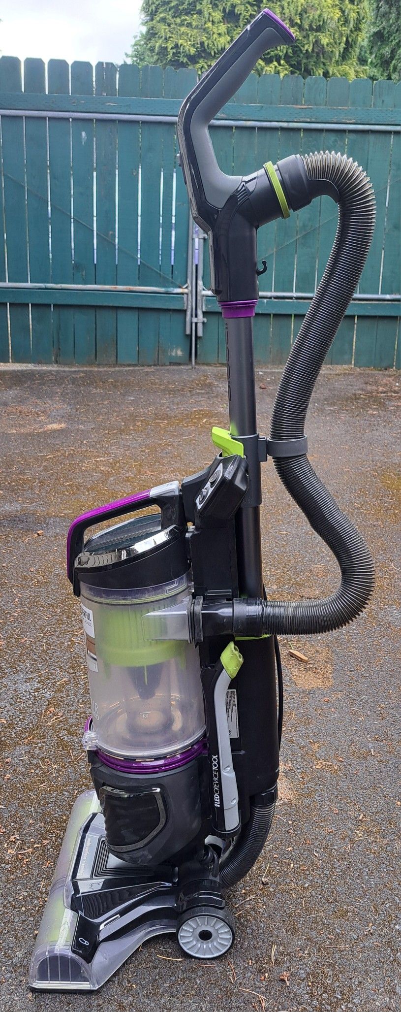 Bissell Vacuum Cleaner