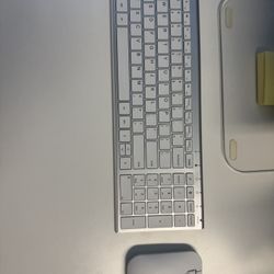 Rechargeable wireless Keyboard & Mouse