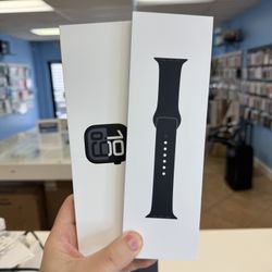 Apple Watch Series 10 Black 42mm New with Apple care till 2026