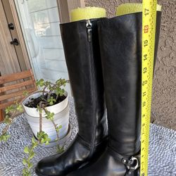 Viaspiga Boots Size 6